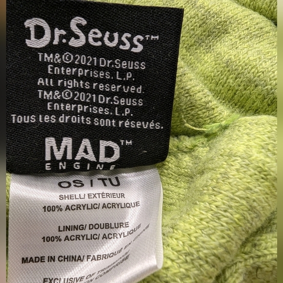 Dr. Seuss The Grinch Big Face Beanie, One size fits most NWOT - Picture 8 of 14